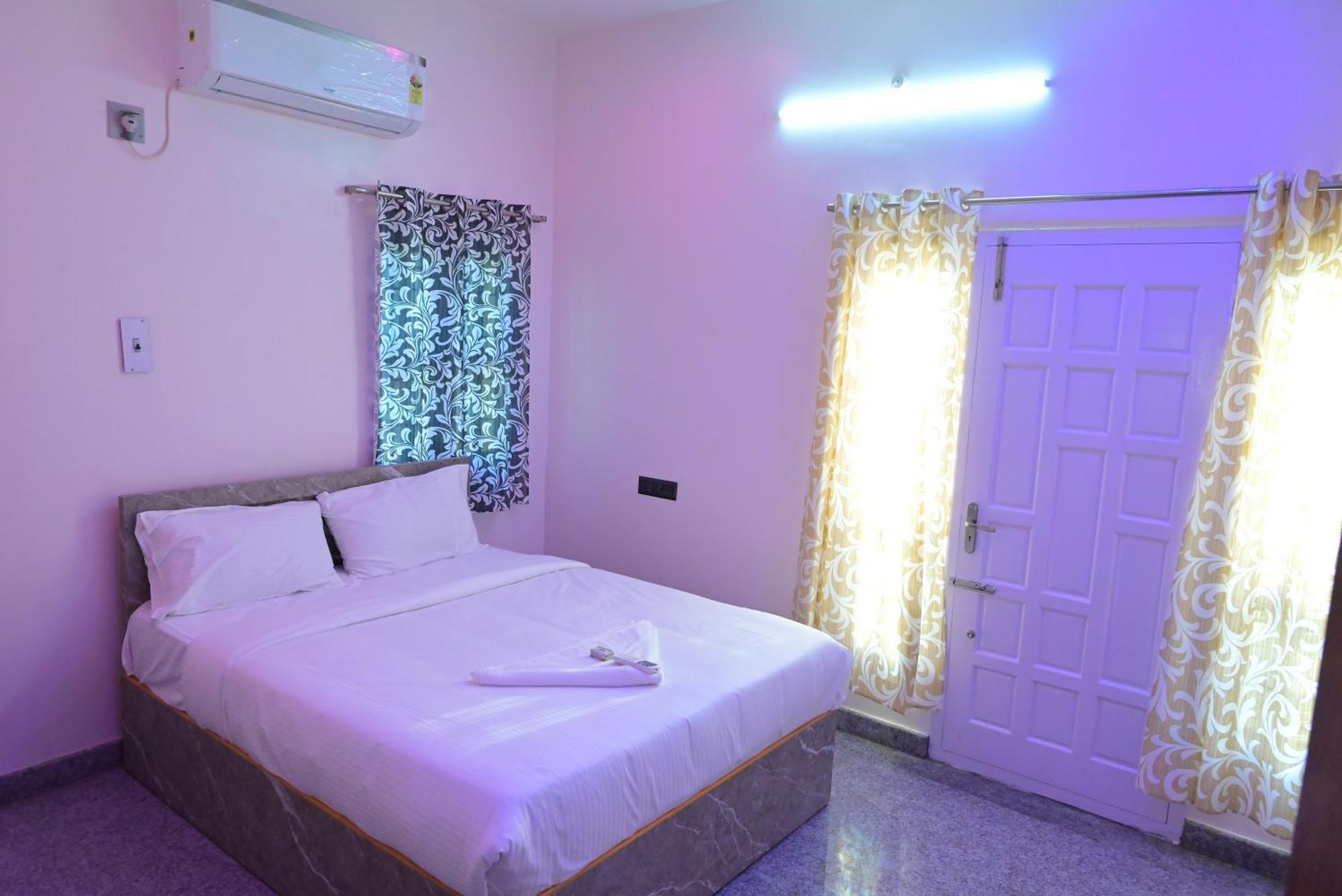 Appartamento Le Joie Luxury Pondicherry Esterno foto