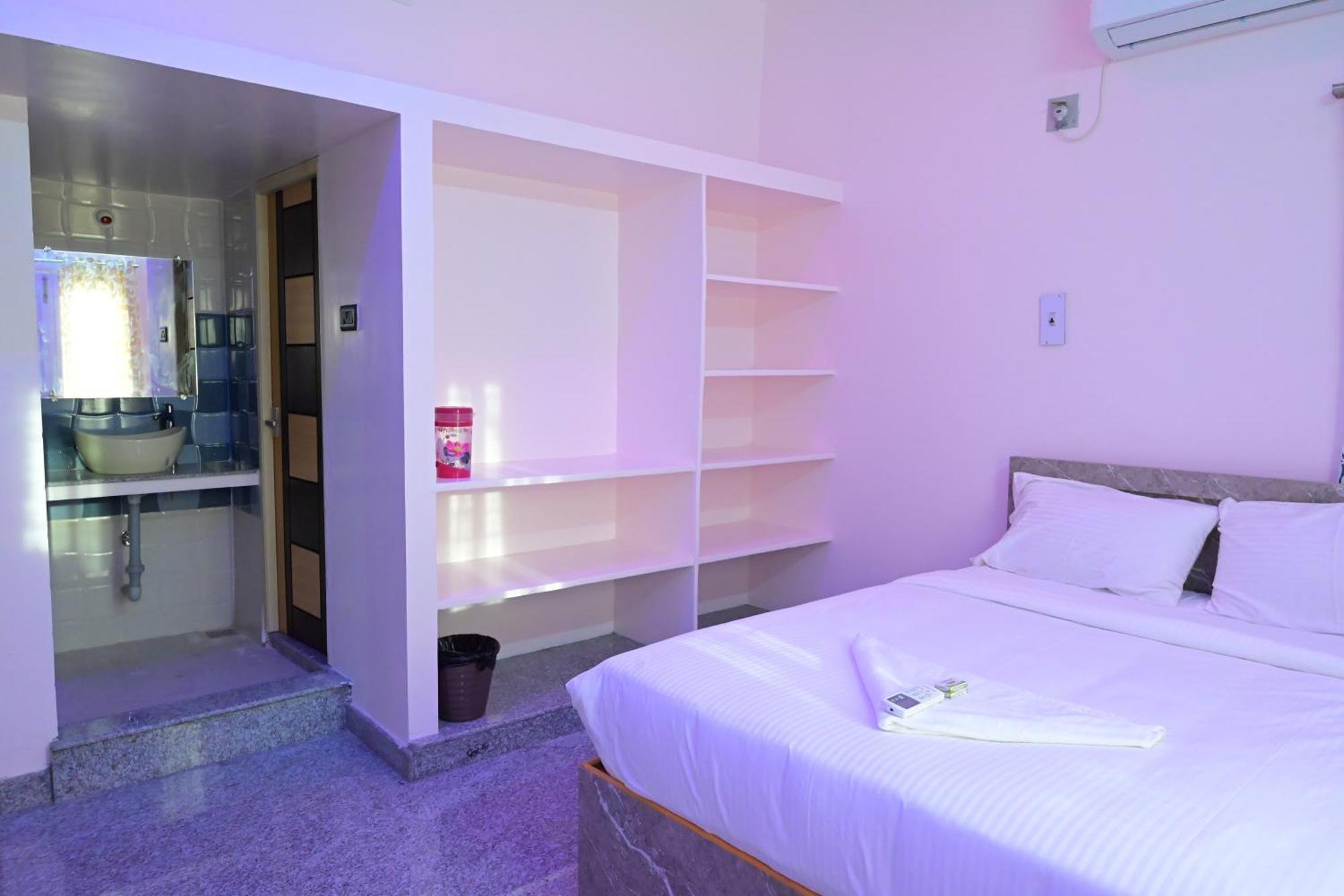 Appartamento Le Joie Luxury Pondicherry Esterno foto